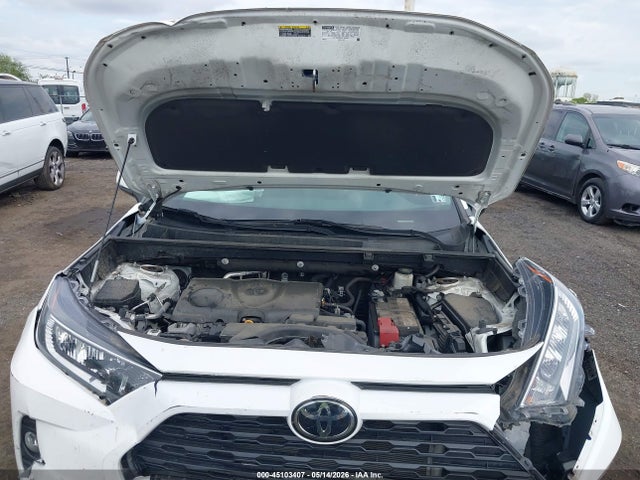 45103407 :رقم المزاد ، 2T3P1RFV1MC204845 vin ، 2021 Toyota Rav4 Xle مزاد بيع