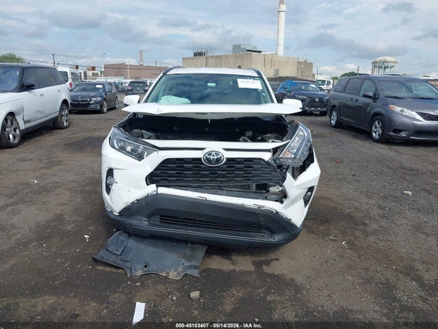 45103407 :رقم المزاد ، 2T3P1RFV1MC204845 vin ، 2021 Toyota Rav4 Xle مزاد بيع