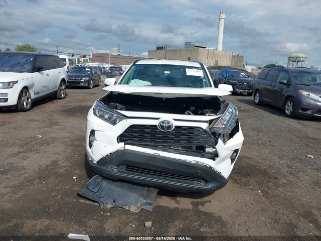 45103407 :رقم المزاد ، 2T3P1RFV1MC204845 vin ، 2021 Toyota Rav4 Xle مزاد بيع