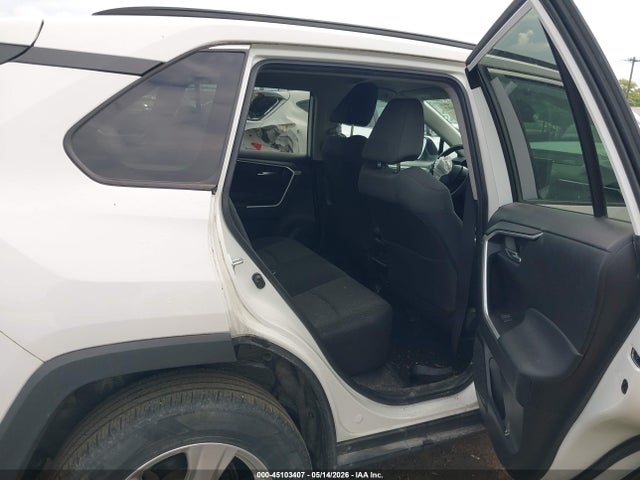 45103407 :رقم المزاد ، 2T3P1RFV1MC204845 vin ، 2021 Toyota Rav4 Xle مزاد بيع