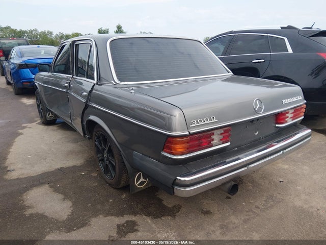 Продаж на аукціоні авто 1983 Mercedes-benz 300 Dt, vin: WDBAB33A1DB024417, номер лоту: 45103430