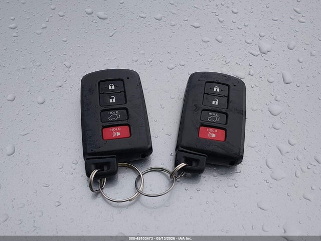 Auction sale of the 2018 Toyota Rav4 Hybrid Limited, vin: JTMDJREV6JD155377, lot number: 45103473