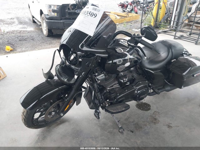 1HD1KVP18PB659337 Harley-Davidson FLHRXS
