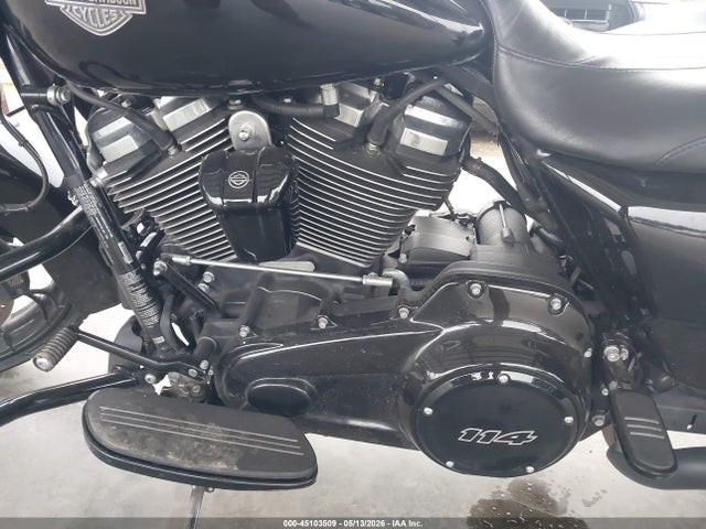 1HD1KVP18PB659337 Harley-Davidson FLHRXS