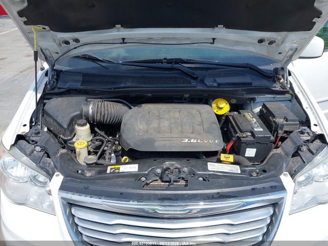 Продаж на аукціоні авто 2015 Chrysler Town & Country Lx, vin: 2C4RC1AG2FR676433, номер лоту: 45103511