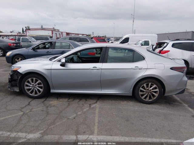 Toyota CAMRY LE 2022 4T1C11AK8NU677700 Image 15