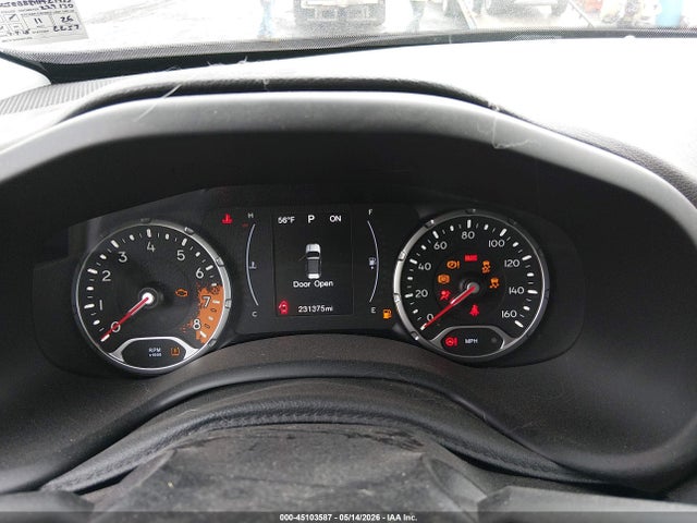 45103587 :رقم المزاد ، ZACCJBBB8HPF29433 vin ، 2017 Jeep Renegade Latitude 4x4 مزاد بيع