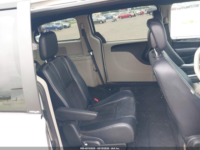 2C4RDGCG1ER194032 Dodge Grand Caravan Sxt 30th Anniversary