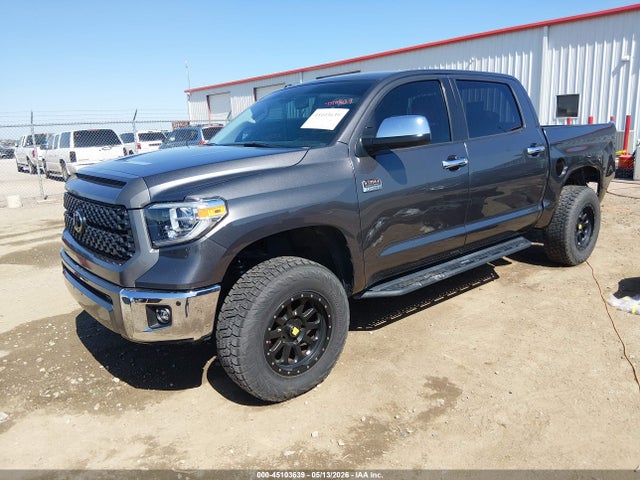 45103639 :رقم المزاد ، 5TFAW5F19JX768987 vin ، 2018 Toyota Tundra 1794 5.7l V8 مزاد بيع