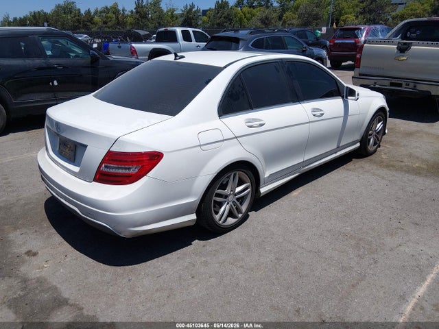 45103645 :رقم المزاد ، WDDGF4HB5EG248159 vin ، 2014 Mercedes-benz C 250 Sport مزاد بيع