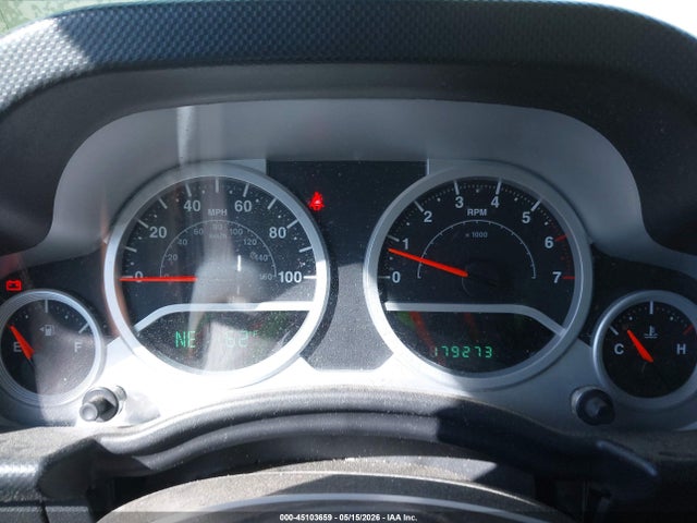 45103659 :رقم المزاد ، 1J4GB59117L111418 vin ، 2007 Jeep Wrangler Unlimited Sahara مزاد بيع