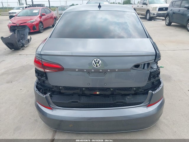 1VWBA7A37NC008168 Volkswagen Passat 2.0t Limited Edition