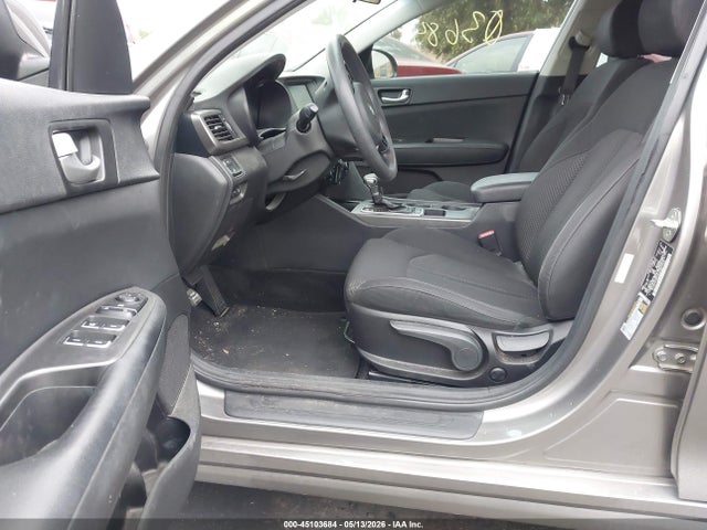 Продажа на аукционе авто 2018 Kia Optima Lx, vin: 5XXGT4L35JG268707, номер лота: 45103684