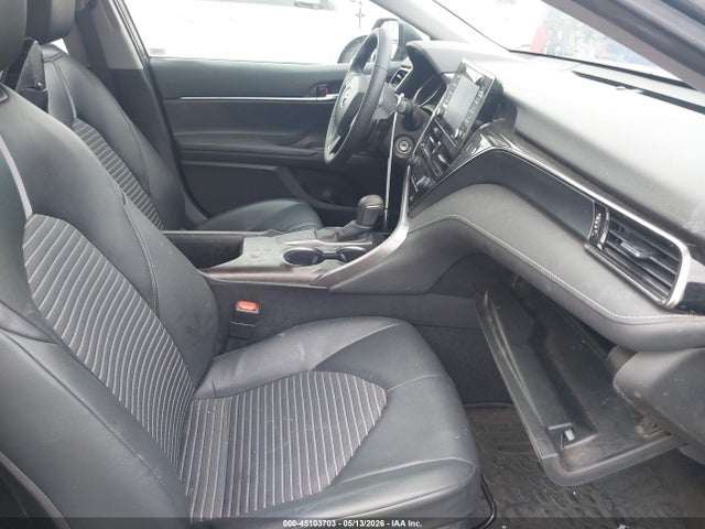 45103703 :رقم المزاد ، 4T1G11AK7MU496863 vin ، 2021 Toyota Camry Se مزاد بيع