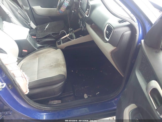 2021 Hyundai Venue Sel მანქანა იყიდება აუქციონზე, vin: KMHRC8A34MU096666, აუქციონის ნომერი: 45103819