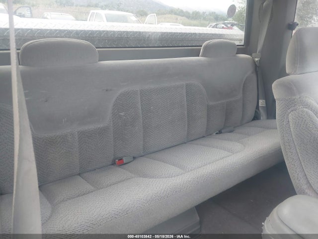 45103842 :رقم المزاد ، 1GTGK29J1WE508831 vin ، 1998 Gmc Sierra K2500 مزاد بيع