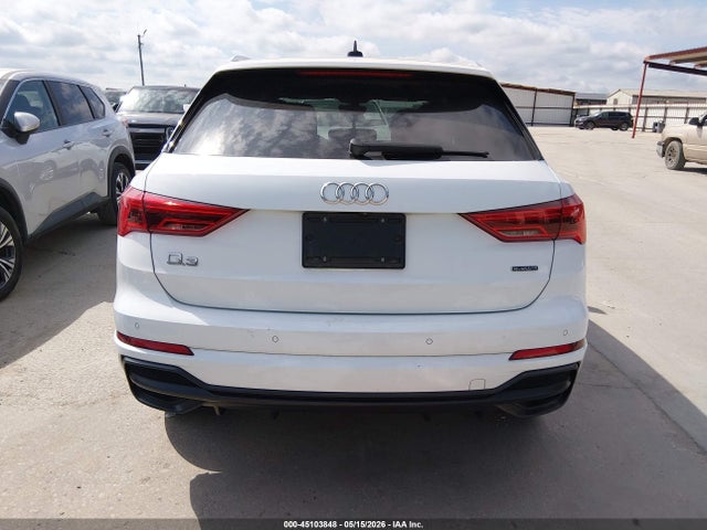45103848 :رقم المزاد ، WA1DECF32N1130170 vin ، 2022 Audi Q3 Premium 45 Tfsi S Line Quattro Tiptronic مزاد بيع