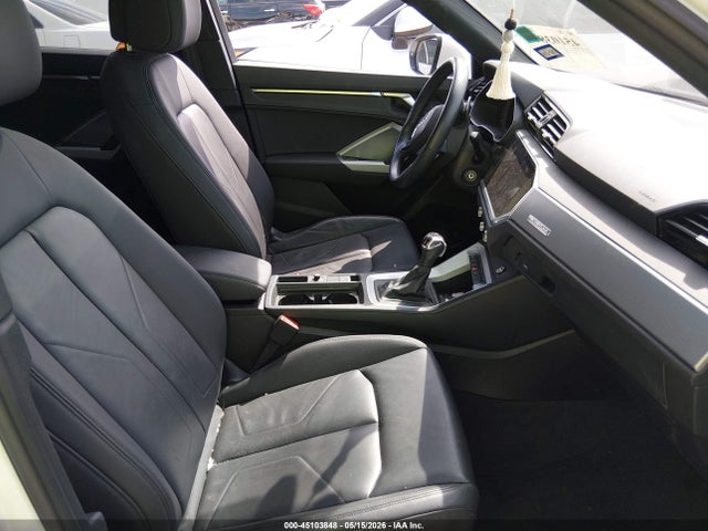 45103848 :رقم المزاد ، WA1DECF32N1130170 vin ، 2022 Audi Q3 Premium 45 Tfsi S Line Quattro Tiptronic مزاد بيع