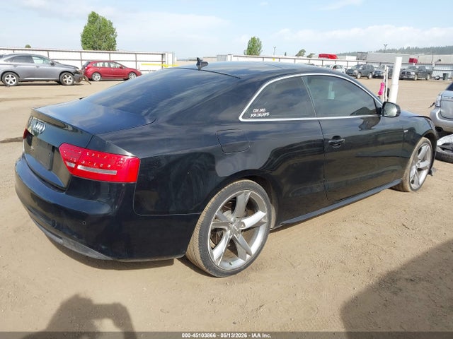2011 Audi A5 2.0t Premium მანქანა იყიდება აუქციონზე, vin: WAUWFAFR2BA023214, აუქციონის ნომერი: 45103866