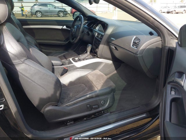 2011 Audi A5 2.0t Premium მანქანა იყიდება აუქციონზე, vin: WAUWFAFR2BA023214, აუქციონის ნომერი: 45103866