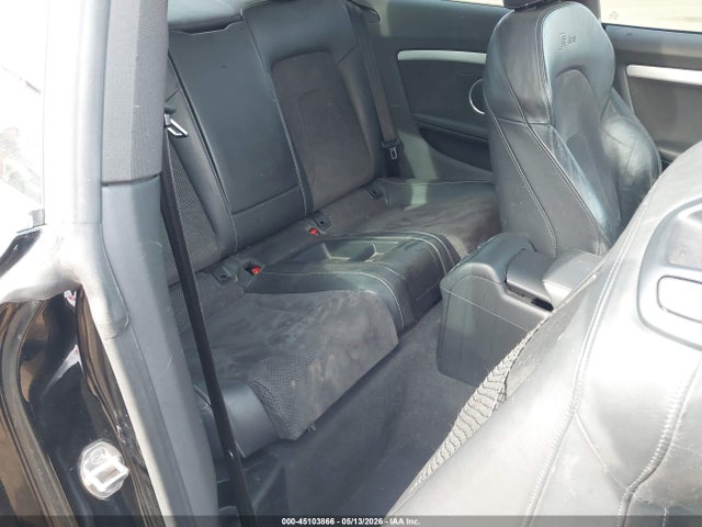 2011 Audi A5 2.0t Premium მანქანა იყიდება აუქციონზე, vin: WAUWFAFR2BA023214, აუქციონის ნომერი: 45103866
