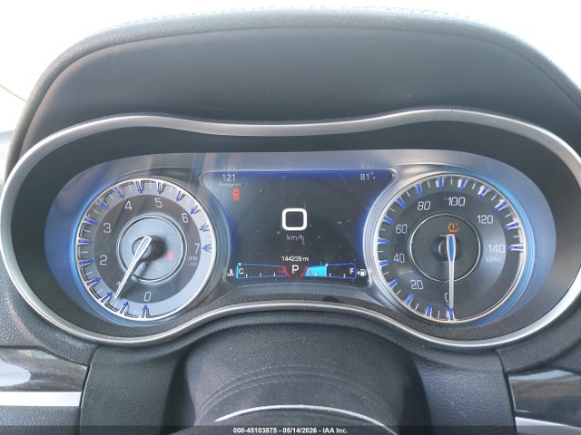 Продажа на аукционе авто 2017 Chrysler 300 Limited, vin: 2C3CCAAG1HH662283, номер лота: 45103875