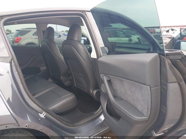 45103889 :رقم المزاد ، 7SAYGDEE0PA105773 vin ، 2023 Tesla Model Y Awd/long Range Dual Motor All-wheel Drive مزاد بيع