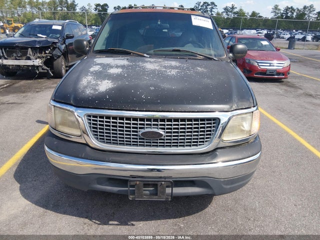 45103899 :رقم المزاد ، 1FMRU15L01LA97202 vin ، 2001 Ford Expedition Xlt مزاد بيع