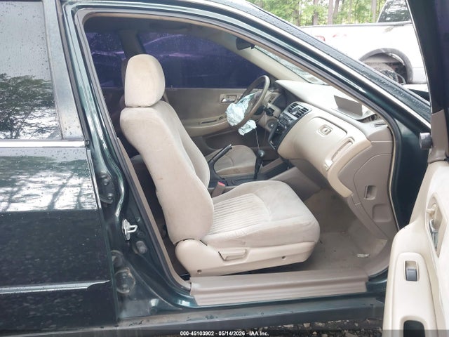 Aukcja sprzedaży 1998 Honda Accord Lx V6, vin: 1HGCG1642WA059421, numer aukcji: 45103902