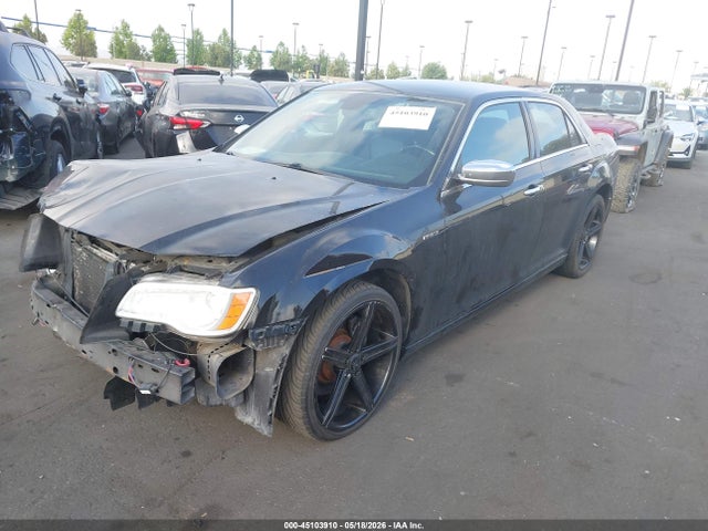 45103910 :رقم المزاد ، 2C3CCAETXCH288868 vin ، 2012 Chrysler 300c مزاد بيع