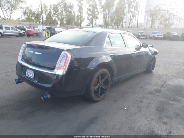 45103910 :رقم المزاد ، 2C3CCAETXCH288868 vin ، 2012 Chrysler 300c مزاد بيع