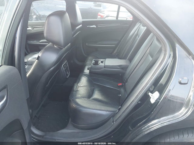 45103910 :رقم المزاد ، 2C3CCAETXCH288868 vin ، 2012 Chrysler 300c مزاد بيع