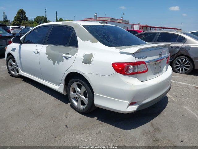45103932 :رقم المزاد ، 5YFBU4EE7DP189833 vin ، 2013 Toyota Corolla S مزاد بيع