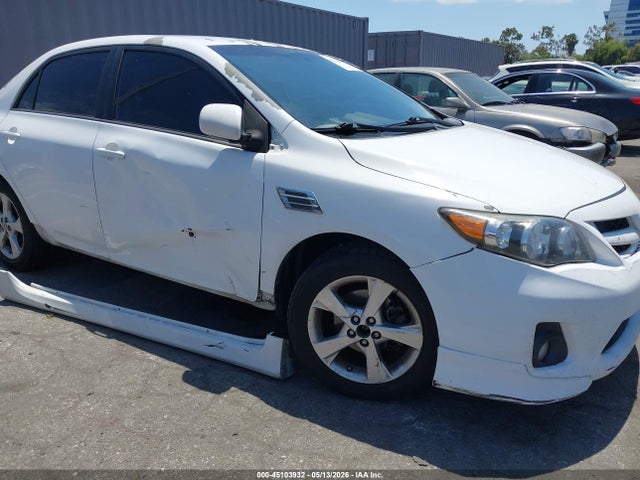 45103932 :رقم المزاد ، 5YFBU4EE7DP189833 vin ، 2013 Toyota Corolla S مزاد بيع