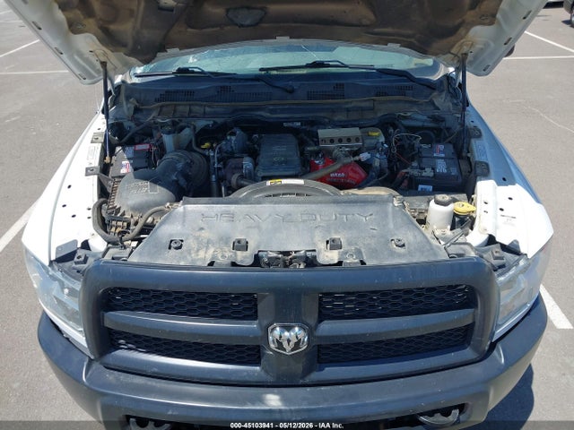 45103941 :رقم المزاد ، 3C6MR5AL9HG763565 vin ، 2017 Ram 2500 Tradesman  4x4 8' Box مزاد بيع