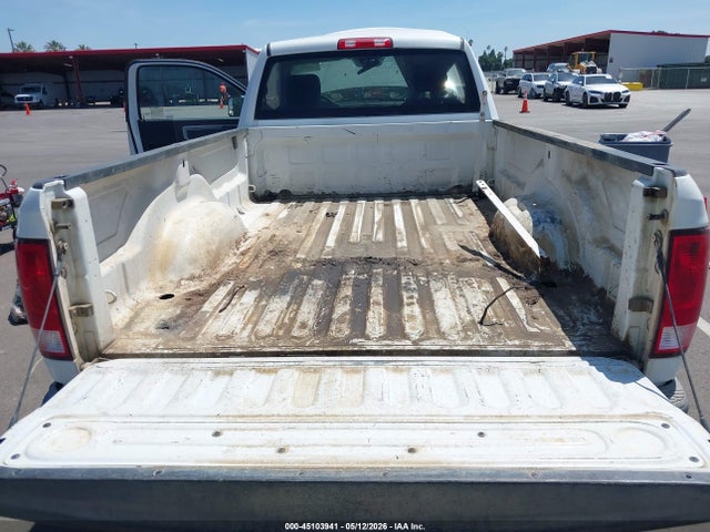 45103941 :رقم المزاد ، 3C6MR5AL9HG763565 vin ، 2017 Ram 2500 Tradesman  4x4 8' Box مزاد بيع