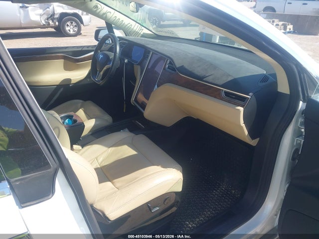 Aukcja sprzedaży 2017 Tesla Model X 100d/75d/90d, vin: 5YJXCBE28HF039282, numer aukcji: 45103946