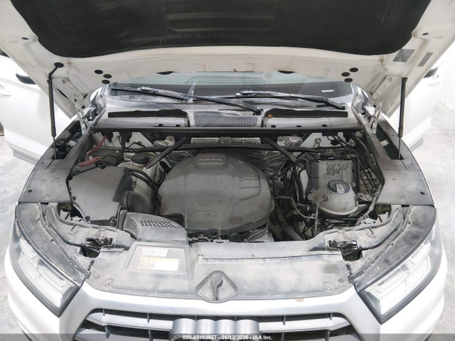 WA1BNAFY7J2065134 Audi Q5 2.0t Premium/2.0t Tech Premium