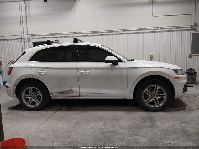 WA1BNAFY7J2065134 Audi Q5 2.0t Premium/2.0t Tech Premium