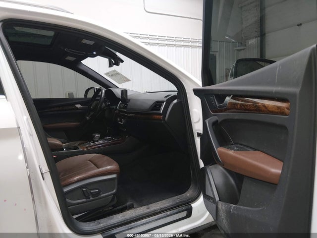 WA1BNAFY7J2065134 Audi Q5 2.0t Premium/2.0t Tech Premium