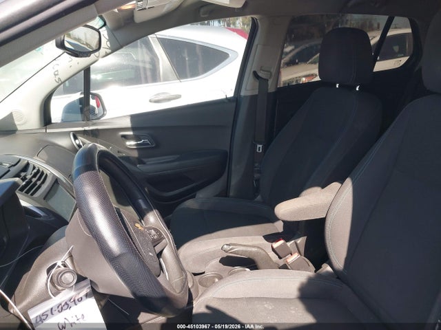 3GNCJKSB7GL221023 Chevrolet Trax 1ls