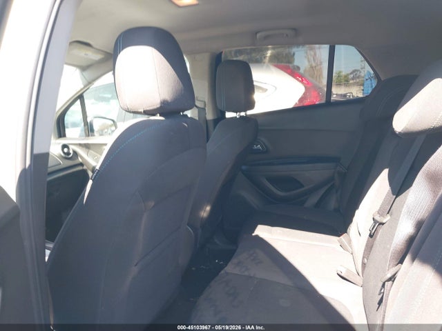3GNCJKSB7GL221023 Chevrolet Trax 1ls
