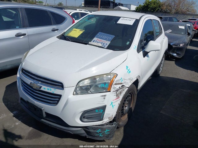 3GNCJKSB7GL221023 Chevrolet Trax 1ls