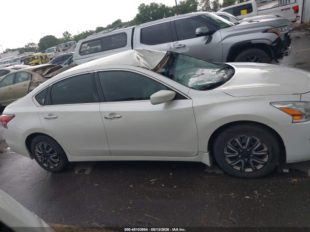 45103984 :رقم المزاد ، 1N4AL3AP5FC193395 vin ، 2015 Nissan Altima 2.5 S مزاد بيع