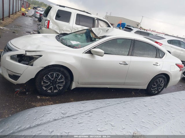 45103984 :رقم المزاد ، 1N4AL3AP5FC193395 vin ، 2015 Nissan Altima 2.5 S مزاد بيع