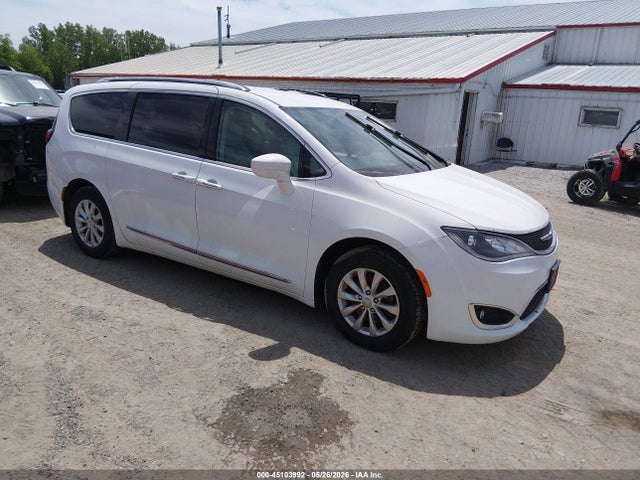 2018 2C4RC1EG6JR116952 головне зображення