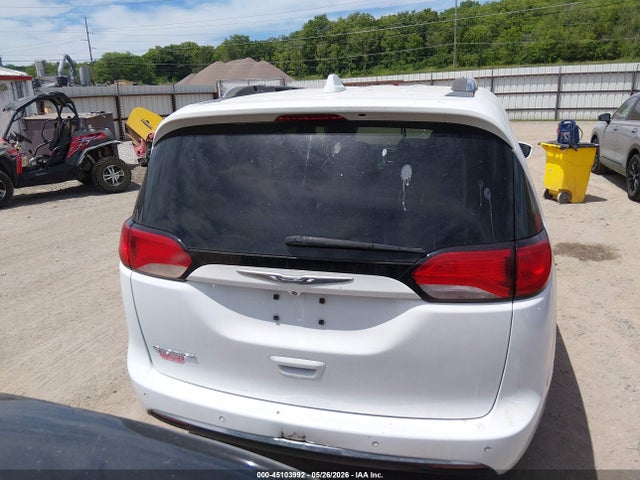 Chrysler Pacifica Touring L Plus 2018 2C4RC1EG6JR116952 Image 16