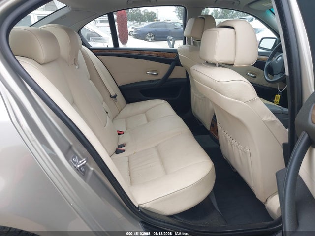 45103998 :رقم المزاد ، WBANW1C51AC166087 vin ، 2010 Bmw 535i مزاد بيع