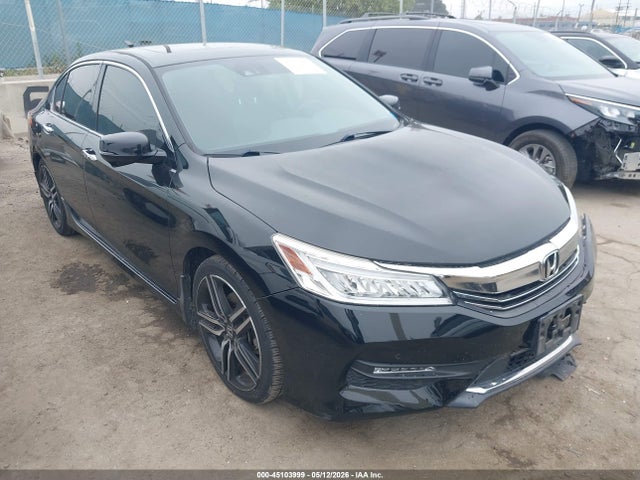 Продаж на аукціоні авто 2016 Honda Accord Touring, vin: 1HGCR3F90GA008020, номер лоту: 45103999