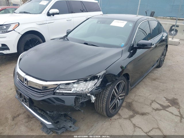 Продаж на аукціоні авто 2016 Honda Accord Touring, vin: 1HGCR3F90GA008020, номер лоту: 45103999